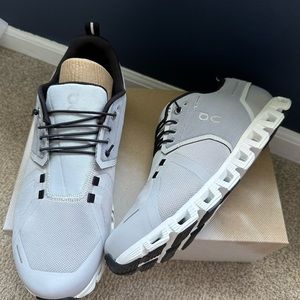 Mens Cloud 5 Waterproof sneakers - NEW!